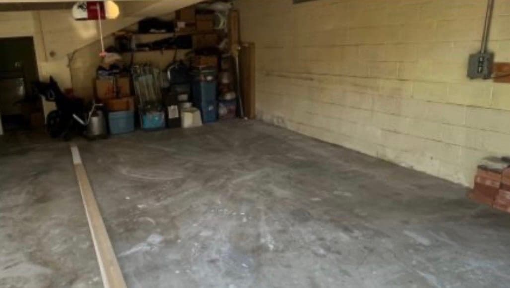 Garage junk removal before